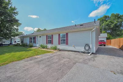 371 Pinewood Drive, Valparaiso, IN 46385 - Photo 2