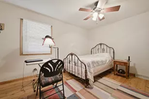 1402 Wood St, Valparaiso, IN 46383 - Photo 36