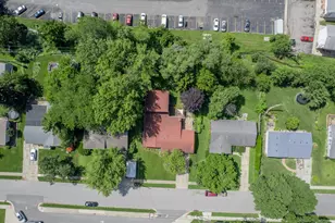1402 Wood St, Valparaiso, IN 46383 - Photo 48