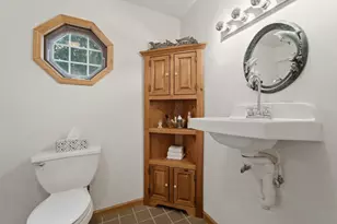 1402 Wood St, Valparaiso, IN 46383 - Photo 34
