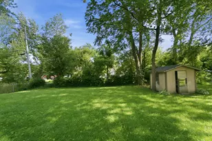 1402 Wood St, Valparaiso, IN 46383 - Photo 44