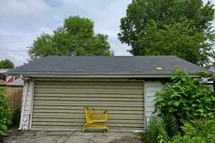 233 Oakwood St, Hammond, IN 46324 - Photo 32