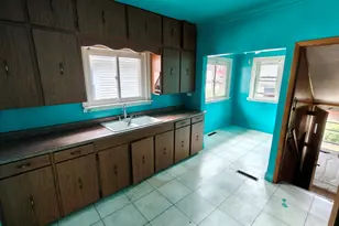 233 Oakwood St, Hammond, IN 46324 - Photo 16