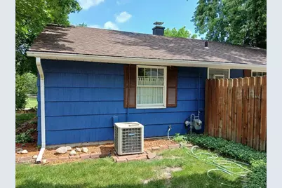 345 E Joliet Street, Schererville, IN 46375 - Photo 6