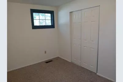 345 E Joliet Street, Schererville, IN 46375 - Photo 12