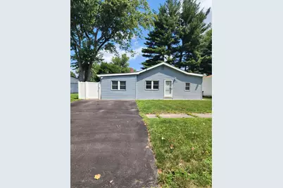 4920 E 27th Avenue, Lake Station, IN 46405 - Photo 1