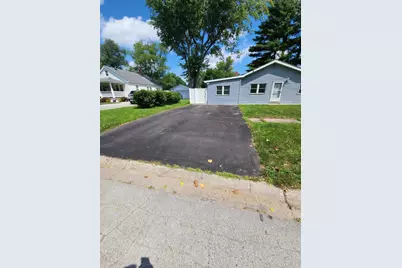 4920 E 27th Avenue, Lake Station, IN 46405 - Photo 2
