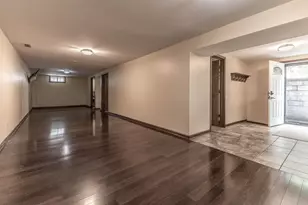8223 Maple Ave, Gary, IN 46403 - Photo 28