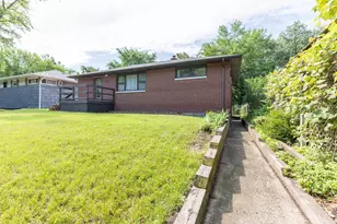 8223 Maple Ave, Gary, IN 46403 - Photo 46