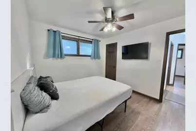 8223 Maple Avenue, Gary, IN 46403 - Photo 8