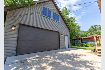 8223 Maple Avenue, Gary, IN 46403 - Photo 38
