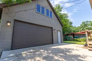 8223 Maple Ave, Gary, IN 46403 - Photo 38