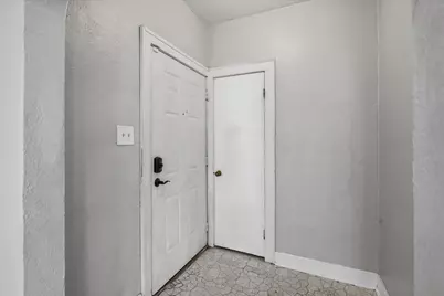 7327 Monroe Avenue, Hammond, IN 46324 - Photo 18