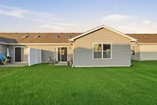 7654 Monroe St, Merrillville, IN 46410 - Photo 18