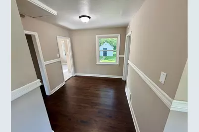 1855 W 57th Avenue, Merrillville, IN 46410 - Photo 8