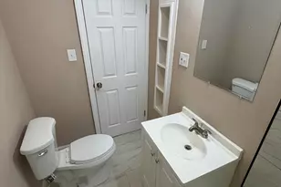 1855 W 57th Ave, Merrillville, IN 46410 - Photo 14