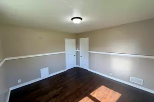 1855 W 57th Ave, Merrillville, IN 46410 - Photo 12