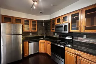 2045 45th St, Highland, IN 46322 - Photo 8
