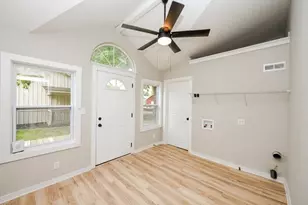 524 N Market St, Winamac, IN 46996 - Photo 20