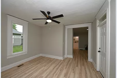 524 N Market Street, Winamac, IN 46996 - Photo 14