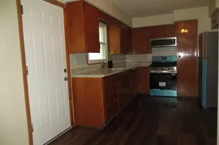 254 Sycamore Ln, Munster, IN 46321 - Photo 6