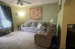 1009 E Market St, Crawfordsville, IN 47933 - Photo 4