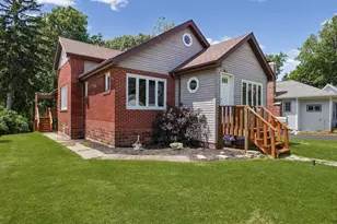 144 N Michigan Ave, Hobart, IN 46342 - Photo 2