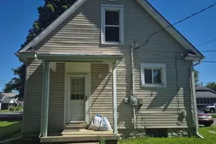 521 W 21st St, Connersville, IN 47331 - Photo 14