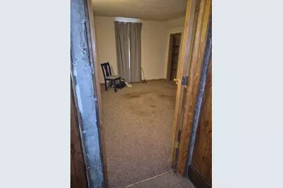 521 W 21st Street, Connersville, IN 47331 - Photo 12