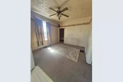 521 W 21st Street, Connersville, IN 47331 - Photo 2