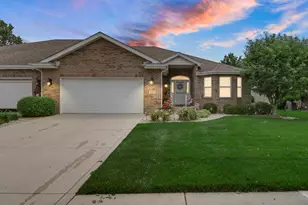 2027 Northwinds Dr, Dyer, IN 46311 - Photo 2