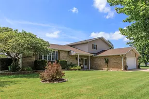 10216 New Hampshire St, Crown Point, IN 46307 - Photo 42