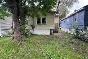 1306 Sherman St, Hammond, IN 46320 - Photo 2
