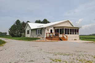 21505 Colfax St, Lowell, IN 46356 - Photo 6