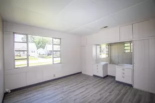 222 N Carroll Ave, Michigan City, IN 46360 - Photo 12