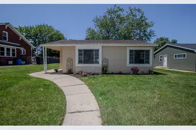 222 N Carroll Avenue, Michigan City, IN 46360 - Photo 1