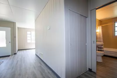 222 N Carroll Avenue, Michigan City, IN 46360 - Photo 18