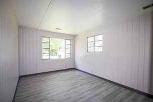 222 N Carroll Ave, Michigan City, IN 46360 - Photo 16