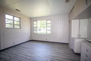 222 N Carroll Ave, Michigan City, IN 46360 - Photo 14