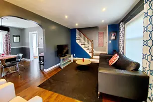 322 Beacon Pl, Munster, IN 46321 - Photo 2