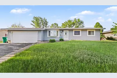 404 Sable Drive, Valparaiso, IN 46385 - Photo 1