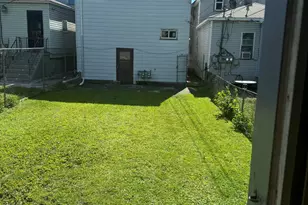 4816 Tod Ave, East Chicago, IN 46312 - Photo 6