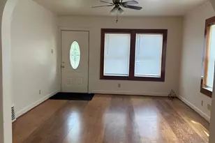128 Grace St, Michigan City, IN 46360 - Photo 2