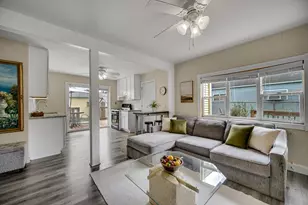 511 S Lawrence St, Hobart, IN 46342 - Photo 8