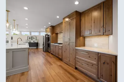 7035 E 83rd Avenue, Crown Point, IN 46307 - Photo 12
