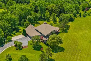 7035 E 83rd Ave, Crown Point, IN 46307 - Photo 4