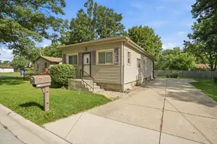 7100 W 129th Ave, Cedar Lake, IN 46303 - Photo 2