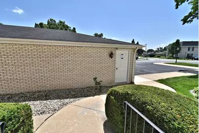 2288 Bordeaux Walk #D1, Highland, IN 46322 - Photo 24