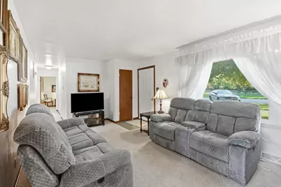 2823 Vermillion Street, Lake Station, IN 46405 - Photo 4