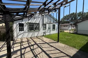 1636 E 173rd Pl, Hammond, IN 46324 - Photo 22